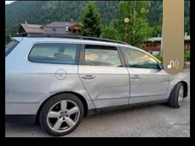 Usata VW Passat 140 CV (102 kW) 2006 Grigio Station wagon