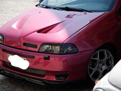 Usata Fiat Punto 133 CV (97 kW) 1994 Utilitaria