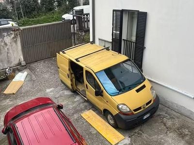 Usado Renault Traffic 2002 Amarillo