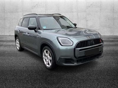 Verde Usata 2024 Mini Cooper Countryman Classic SUV | 35.950 €