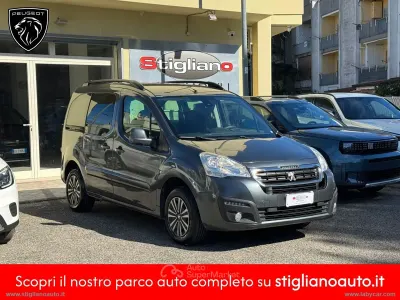Usata Peugeot Partner Tepee Active+ 120 CV (88 kW) 2018 Grigio Monovolume