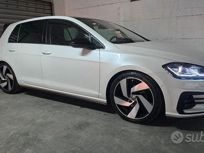Usata VW Golf VII 110 CV (80 kW) 2014 Bianco Berlina