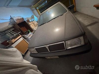 Usata Lancia Thema 119 CV (87 kW) 1987 Grigio Berlina