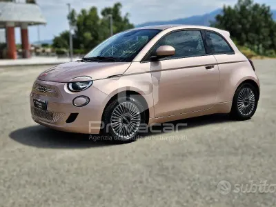 Usata Fiat 500e Icon 42 kW (58 CV) 2022 Altro Berlina