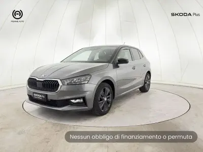 Usata Skoda Fabia Style 110 CV (80 kW) 2023 Grigio tetto nero Utilitaria