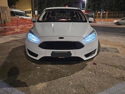 Usata Ford Focus 95 CV (69 kW) 2017 Bianco Berlina