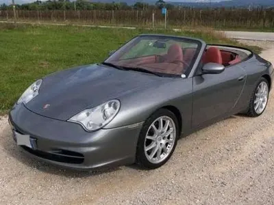 Usata Porsche 911 Carrera Cabriolet