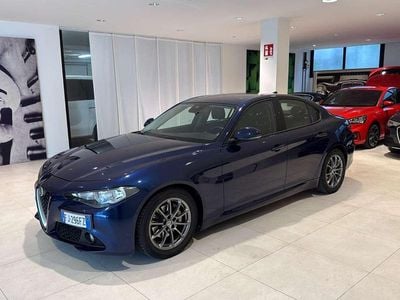Usata Alfa Romeo Giulia Super 179 CV (131 kW) 2017 Blu/azzurro Berlina