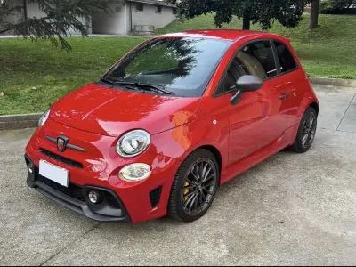 Usata Abarth 695 179 CV (131 kW) 2023 Utilitaria