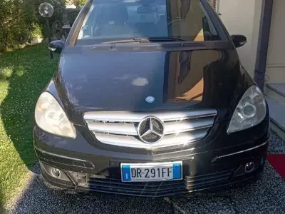 Usata Mercedes B180 109 CV (80 kW) 2008 Monovolume