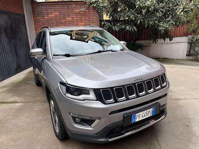 Usata Jeep Compass Limited 140 CV (102 kW) 2018 Argento SUV