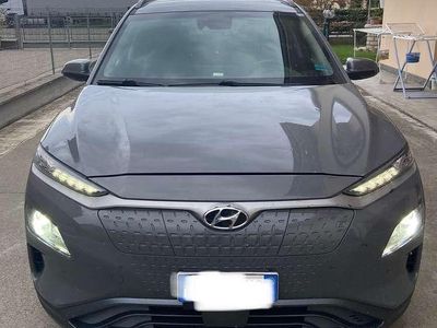 Usata Hyundai Kona 27 kW (38 CV) 2019 Grigio SUV