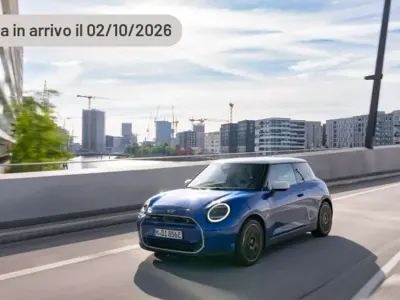 Novo Mini Cooper Classic 55 kW (75 HP) 2025 Prateado Citadino