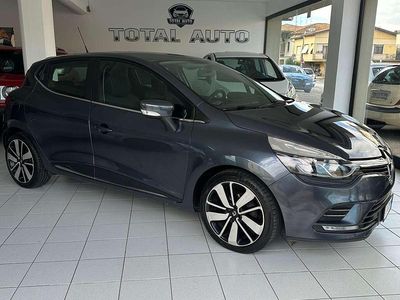 Usata Renault Clio IV Intens 75 CV (55 kW) 2016 Blu/azzurro Berlina
