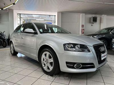 Begagnad Audi A3 Attraction 105 HK (77 kW) 2012 Silver Halvkombi