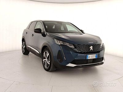 Usata Peugeot 3008 Allure 131 CV (96 kW) 2022 Blu SUV