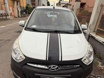 Usata Hyundai i10 Classic 69 CV (50 kW) 2013 Bianco Utilitaria