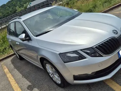Usata Skoda Octavia Ambition 116 CV (85 kW) 2018 Argento Station wagon