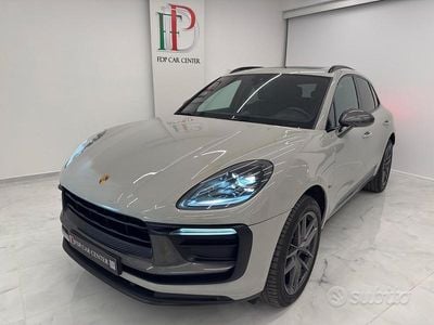 Usata Porsche Macan 265 CV (194 kW) 2024 Grigio SUV