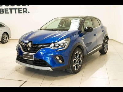 Usata Renault Captur Techno 143 CV (105 kW) 2023 Blu/azzurro SUV