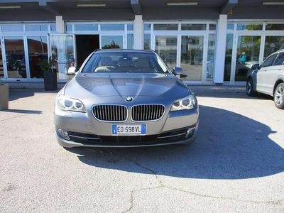 Usata BMW 520 184 CV (135 kW) 2010 Grigio Station wagon