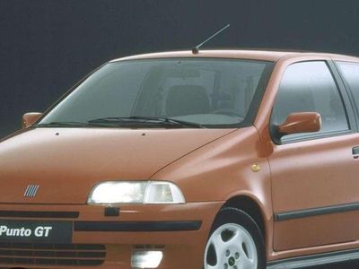 Usata Fiat Punto 133 CV (97 kW) 1994 Berlina