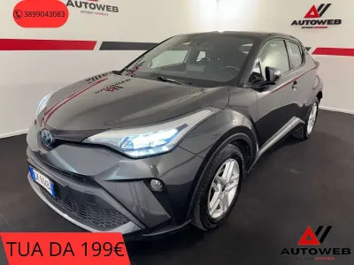 Usata Toyota C-HR Trend 98 CV (72 kW) 2022 Grigio SUV