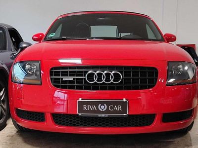 Usata Audi TT Roadster Ambiente 179 CV (131 kW) 2005 Rosso Cabrio