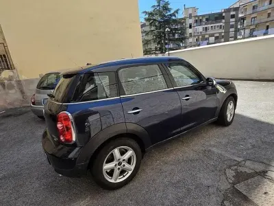Usata Mini Countryman 111 CV (81 kW) 2012 Nero SUV