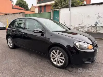 Usata VW Golf VI 80 CV (58 kW) 2011 Nero Utilitaria