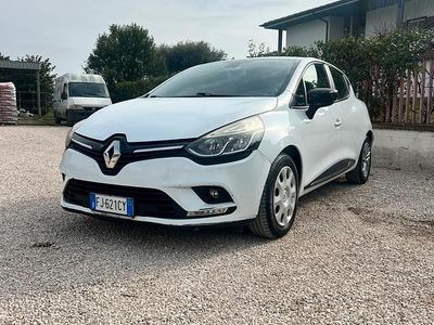 Usata Renault Clio IV Intens 75 CV (55 kW) 2016 Bianco Berlina