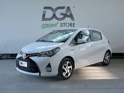 Usata Toyota Yaris Hybrid Active 101 CV (74 kW) 2017 Bianco Berlina