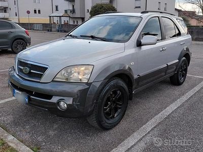 Usata Kia Sorento 140 CV (102 kW) 2005 Grigio SUV