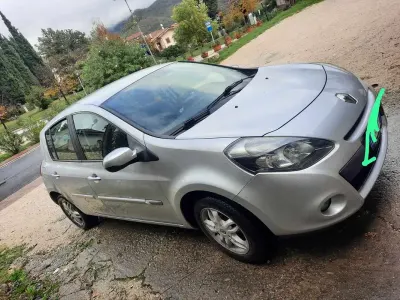 Usata Renault Clio II 75 CV (55 kW) 2011 Berlina