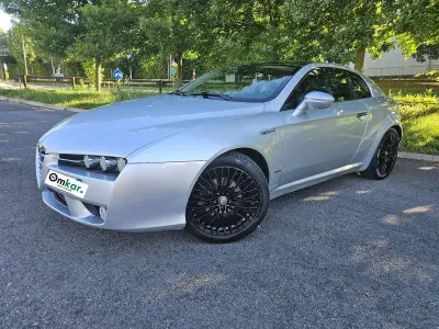 Usata Alfa Romeo Brera 185 CV (136 kW) 2011 Argento Coupé