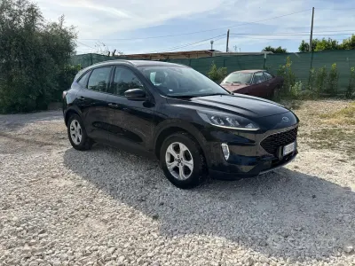 Gebraucht Ford Kuga 120 PS (88 kW) 2021 Schwarz SUV