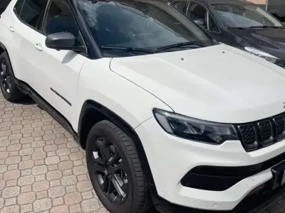 Begagnad Jeep Compass 131 HK (96 kW) 2021 SUV