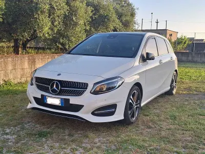 Begagnad Mercedes 180