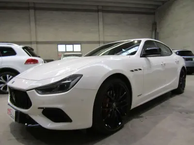 Usata Maserati Ghibli 349 CV (256 kW) 2022 Bianco Berlina