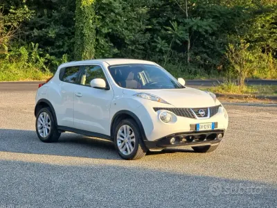 Usata Nissan Juke Tekna 110 CV (80 kW) 2012 Bianco SUV