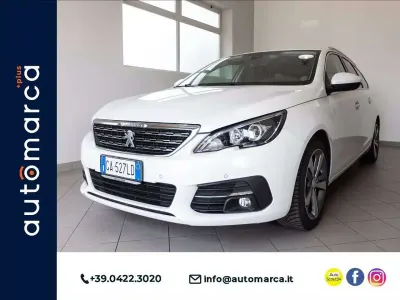 Usata Peugeot 308 SW Allure 131 CV (96 kW) 2020 Bianco Station wagon