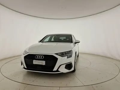 Usata Audi A3 Business 110 CV (80 kW) 2021 Bianco Berlina