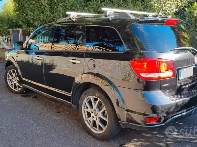 Usata Fiat Freemont 170 CV (125 kW) 2012 Nero SUV