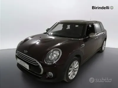 Begagnad Mini Cooper Clubman 150 HK (110 kW) 2018 Röd Kombi