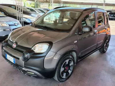 Usata Fiat Panda Cross Cross 69 CV (50 kW) 2020 Other Utilitaria