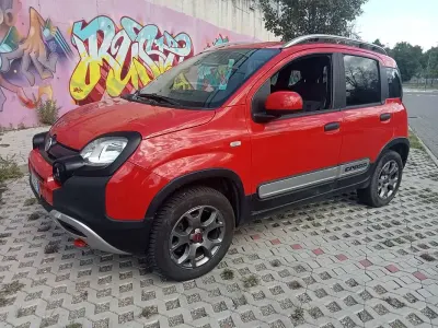 Usata Fiat Panda Cross Cross 90 CV (66 kW) 2016 Rosso Utilitaria