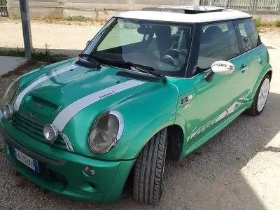 Usata Mini Cooper S Coupé 163 CV (119 kW) 2002 Verde Coupé