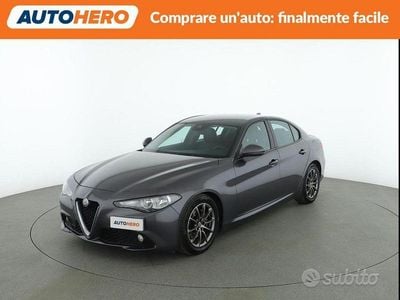 Usata Alfa Romeo Giulia Super 150 CV (110 kW) 2016 Grigio Berlina