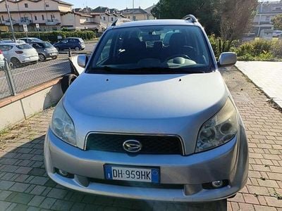 Usata Daihatsu Terios 86 CV (63 kW) 2009 Grigio SUV