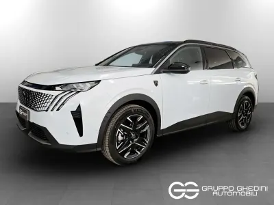 Nuova Peugeot 5008 GT 196 CV (144 kW) 2026 Bianco okenite SUV